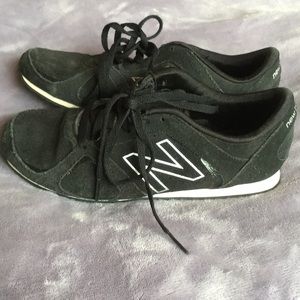 New Balance 555 Runing shoes Black suede